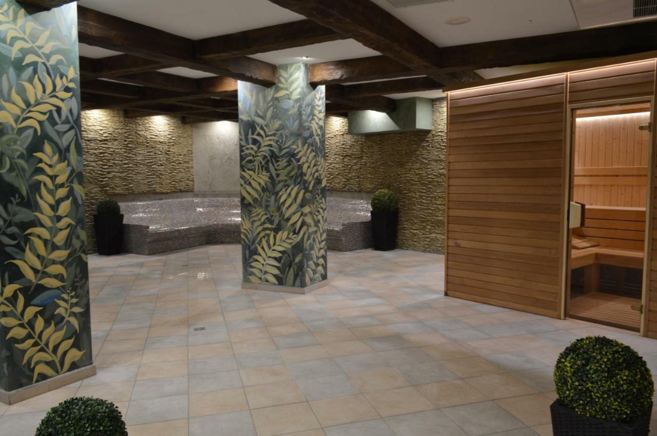 Spa Complex Elena Exterior photo